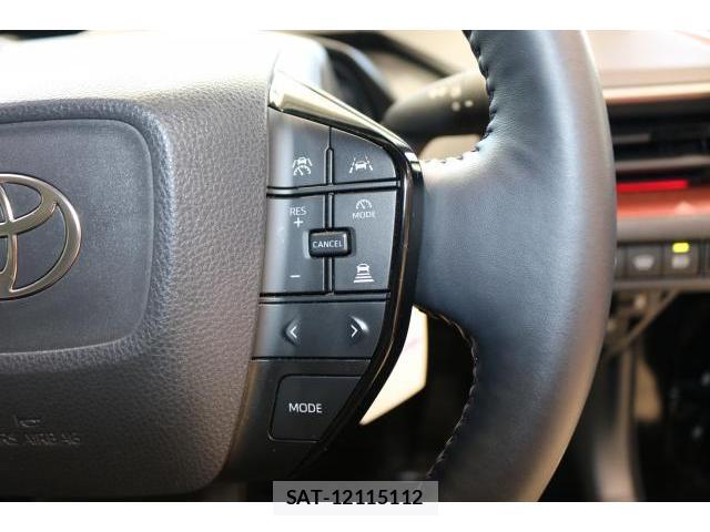Toyota PRIUS 2023-07 8010462-12