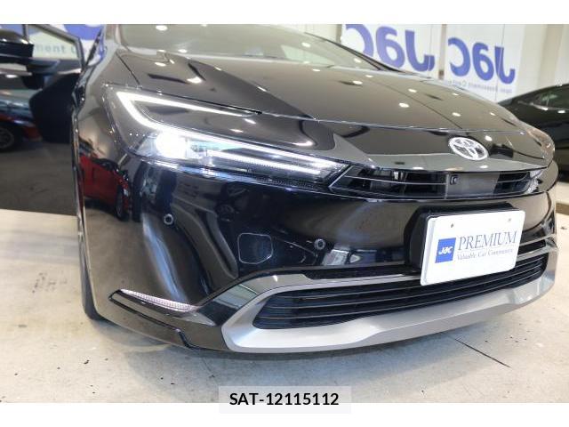 Toyota PRIUS 2023-07 8010462-14
