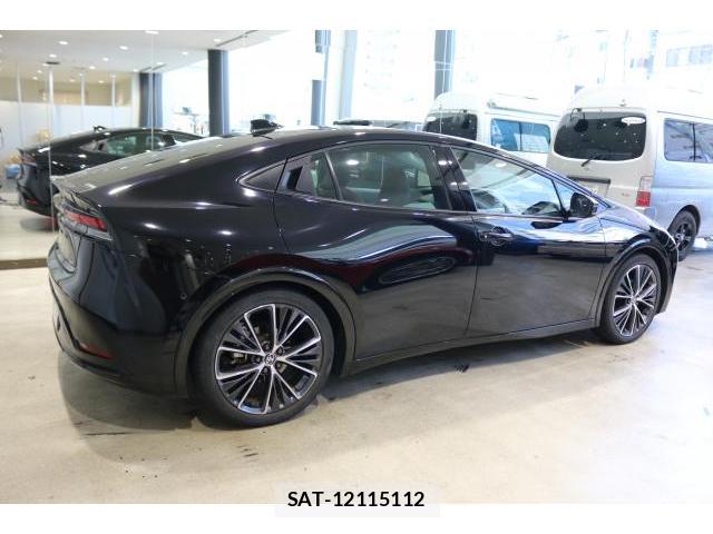 Toyota PRIUS 2023-07 8010462-3
