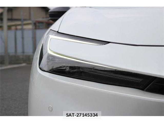 Toyota PRIUS 2023-03 8010793-11