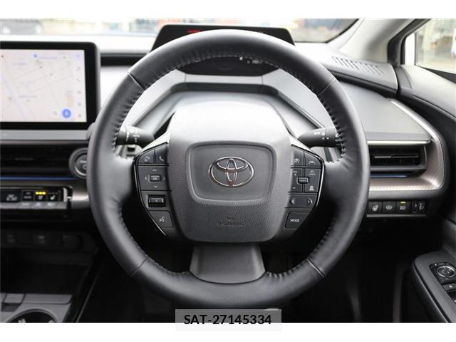 Toyota PRIUS 2023-03 8010793-16