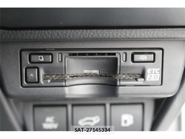 Toyota PRIUS 2023-03 8010793-6