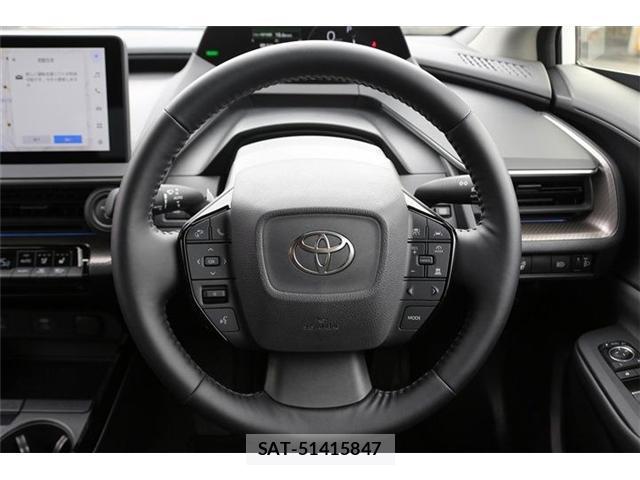 Toyota PRIUS 2025-01 8010795-17