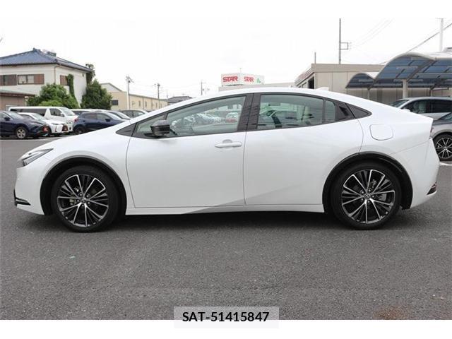 Toyota PRIUS 2025-01 8010795-9