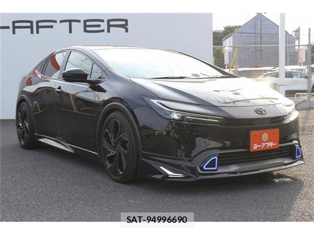 Toyota PRIUS 2023-06 8010797-19