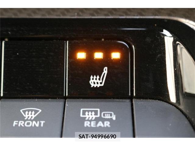 Toyota PRIUS 2023-06 8010797-3