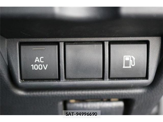 Toyota PRIUS 2023-06 8010797-4