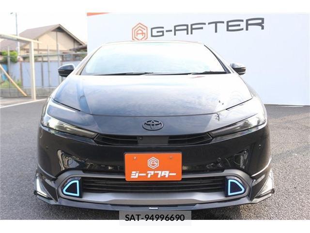 Toyota PRIUS 2023-06 8010797-6