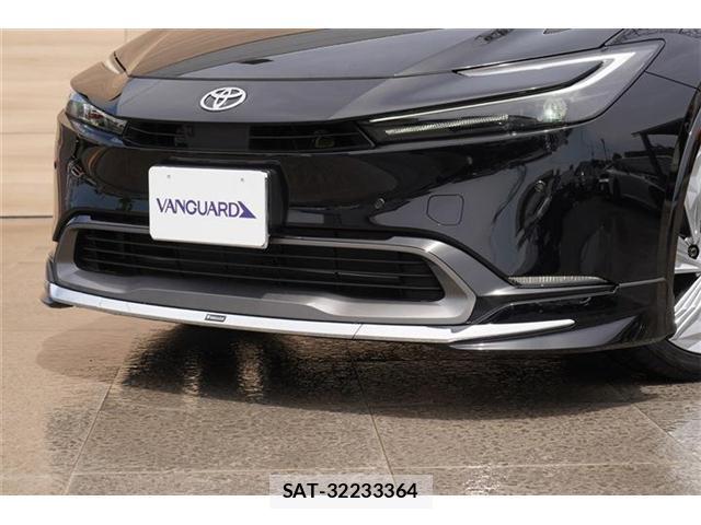 Toyota PRIUS 2024-01 8011934-5