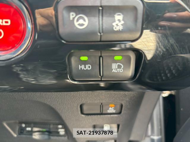 Toyota PRIUS 2016-02 8012002-1