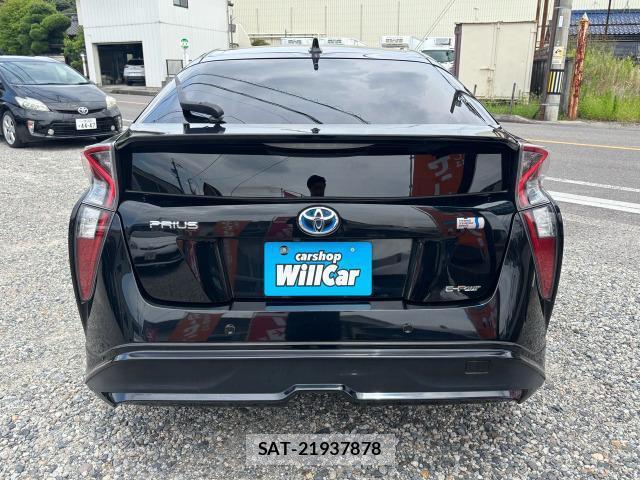 Toyota PRIUS 2016-02 8012002-13