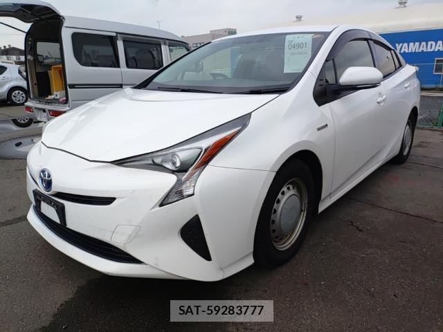 Toyota PRIUS 2017-07 8012095-0