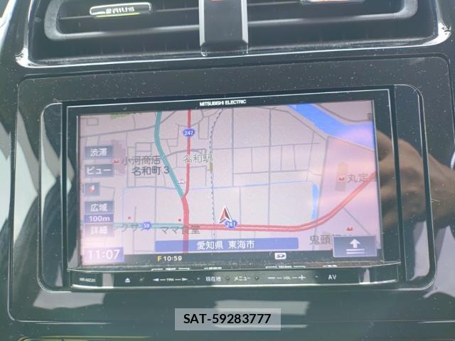 Toyota PRIUS 2017-07 8012095-10