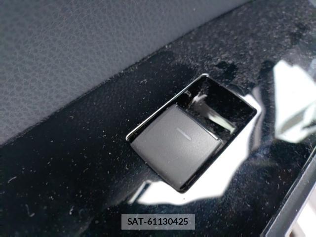 Toyota PRIUS 2021-07 8012103-12