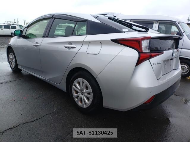 Toyota PRIUS 2021-07 8012103-5