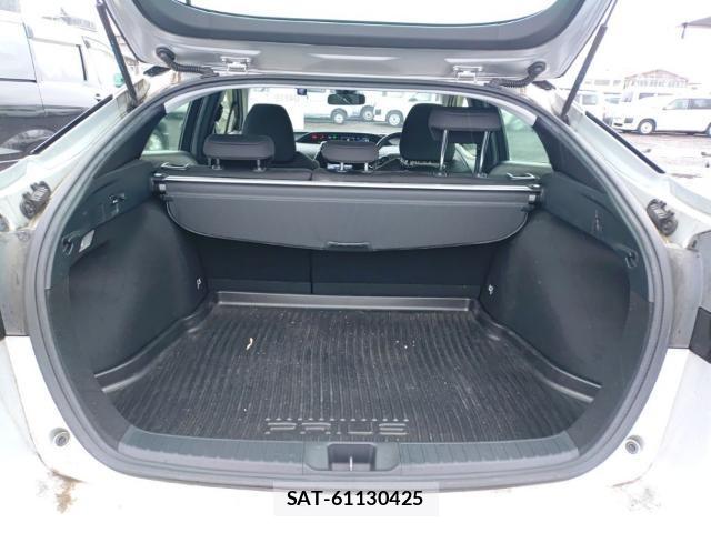 Toyota PRIUS 2021-07 8012103-7