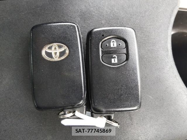 Toyota PRIUS 2013-07 8012105-14
