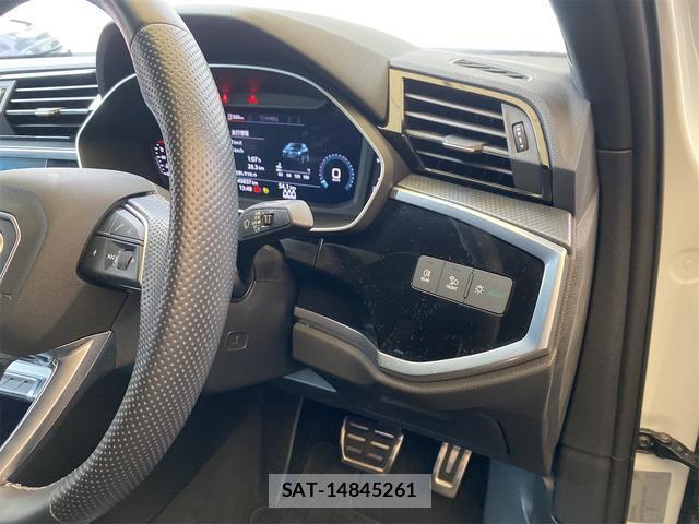 Audi Q3 2021-10 8005808-17