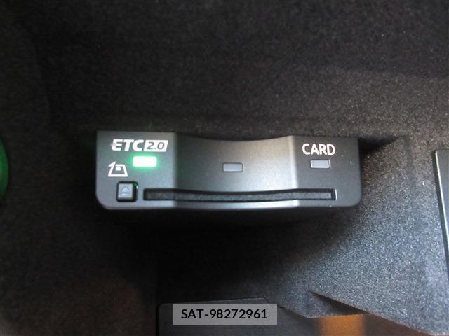 Audi Q3 2024-04 8007079-16