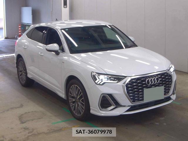 Audi Q3 2023-08 8009116-4