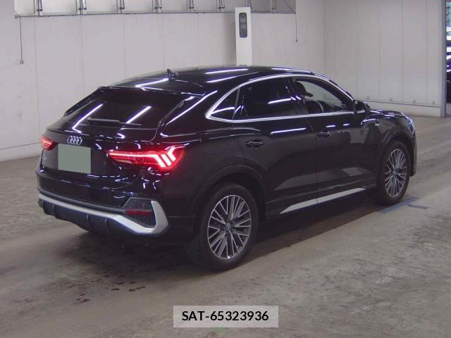 Audi Q3 2021-02 8010249-1