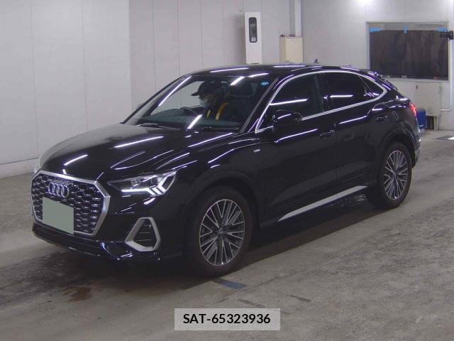 Audi Q3 2021-02 8010249-3