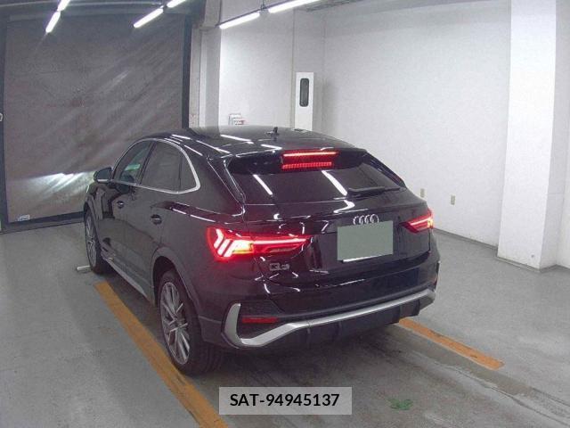 Audi Q3 2024-01 8010556-1