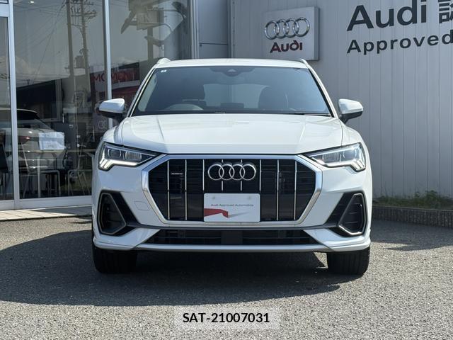 Audi Q3 2024-08 8006935-11