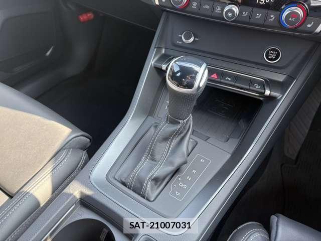 Audi Q3 2024-08 8006935-9