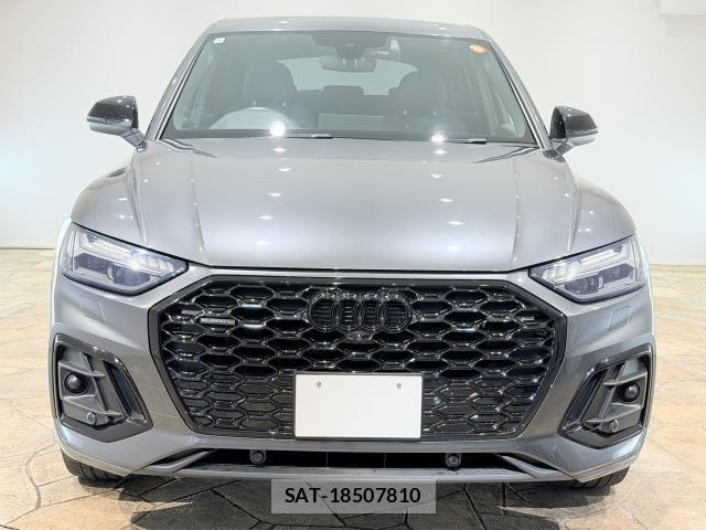 Audi Q5 2021-10 8010954-1
