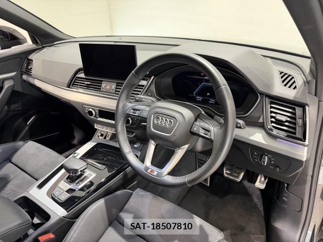 Audi Q5 2021-10 8010954-3