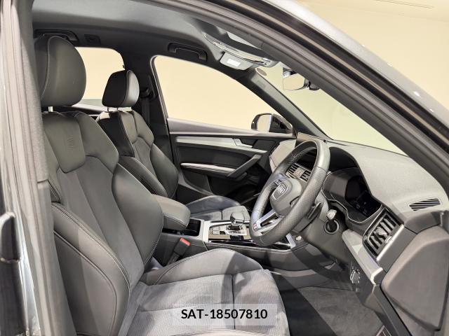 Audi Q5 2021-10 8010954-4