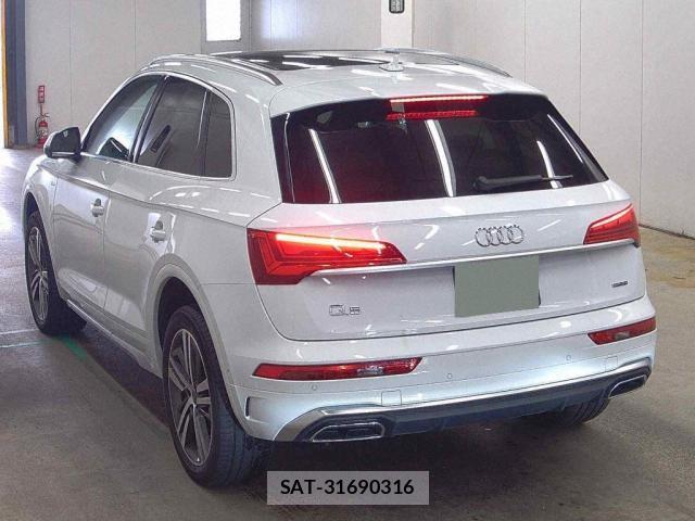 Audi Q5 2025-01 8009354-1