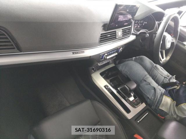 Audi Q5 2025-01 8009354-2