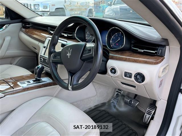 Maserati QUATTROPORTE 2014-09 8004683-2