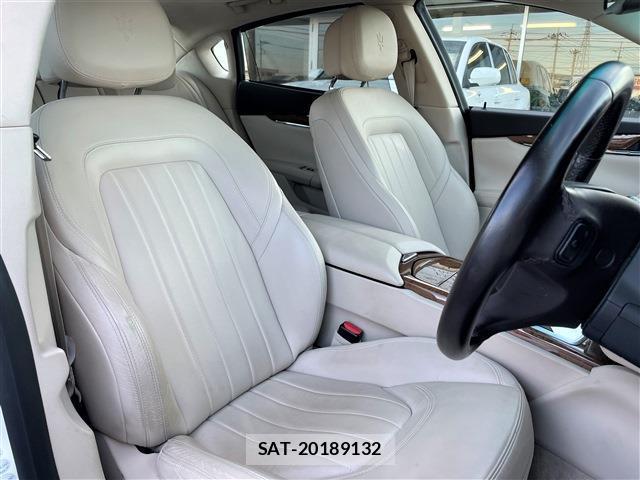 Maserati QUATTROPORTE 2014-09 8004683-5
