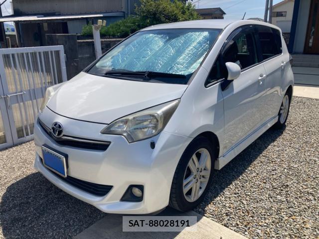 Toyota RACTIS 2011-10 8007906-0