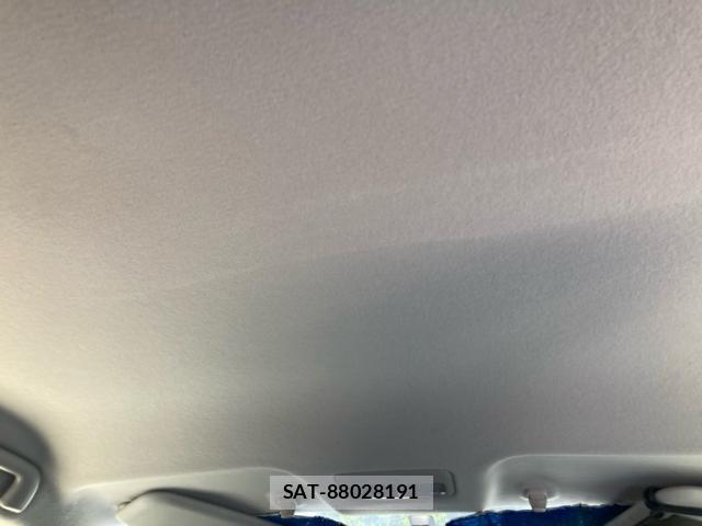 Toyota RACTIS 2011-10 8007906-7