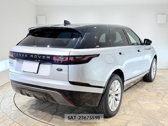 Land Rover RANGE ROVER VELAR 2018-07 8010961-2