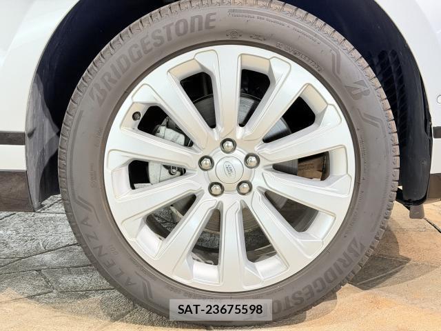 Land Rover RANGE ROVER VELAR 2018-07 8010961-8