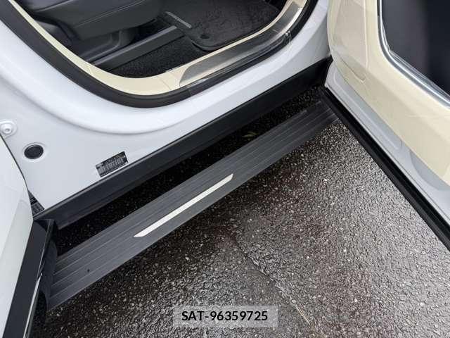 Land Rover RANGE ROVER 2023-05 8011457-11