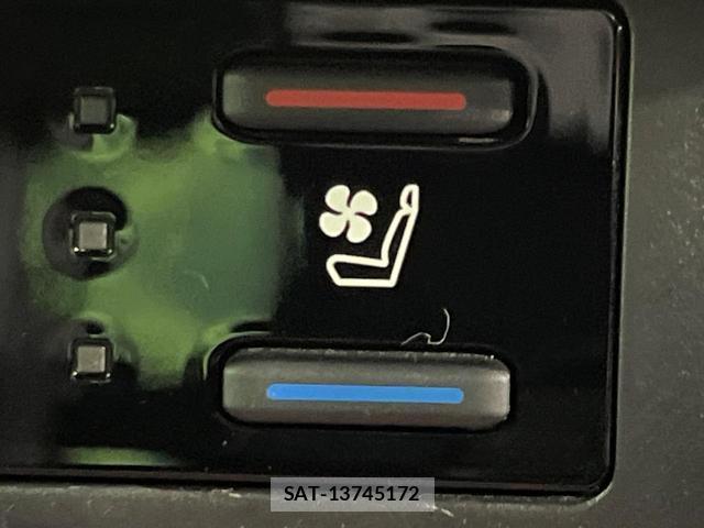 Toyota RAV4 2020-06 8003121-5