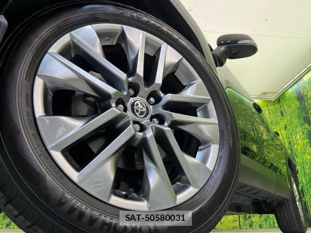 Toyota RAV4 2023-09 8003418-12