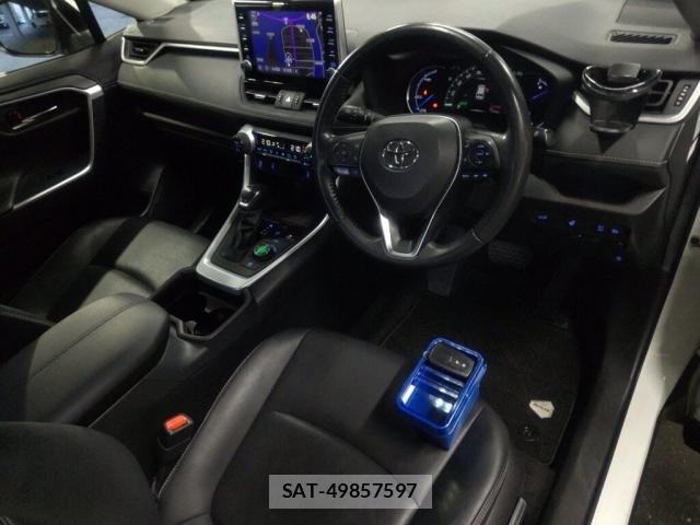 Toyota RAV4 2021-10 8003740-2