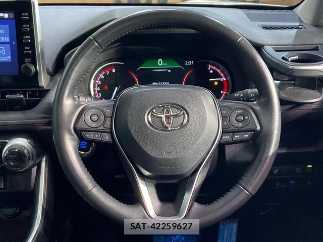 Toyota RAV4 2021-09 8003889-7