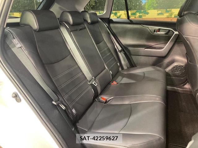 Toyota RAV4 2021-09 8003889-9