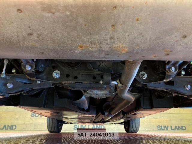 Toyota RAV4 2021-07 8003897-18