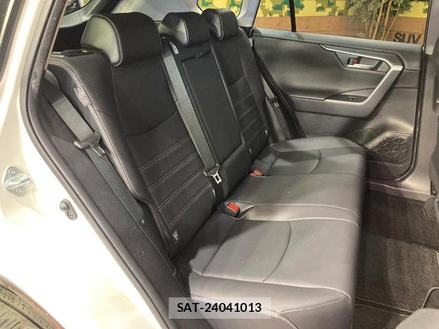 Toyota RAV4 2021-07 8003897-9