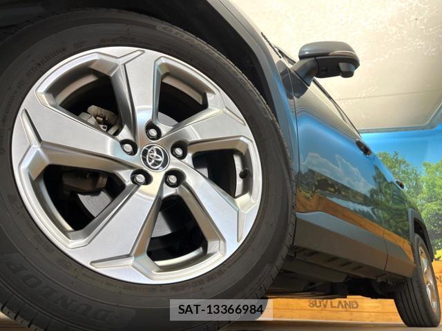 Toyota RAV4 2020-06 8006155-12