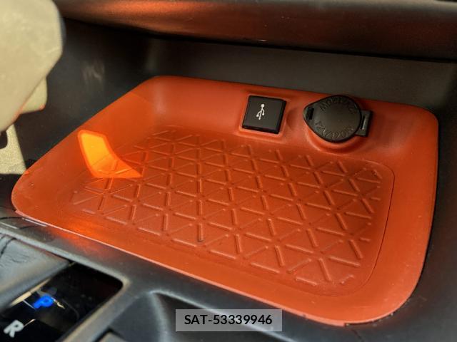 Toyota RAV4 2022-03 8006309-11